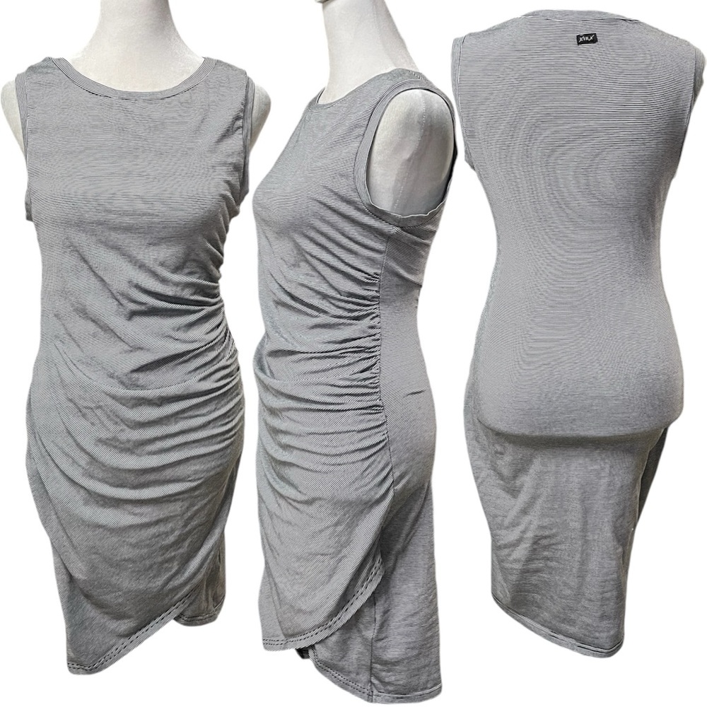 Lira Black & White Striped Sleeveless Ruched Side Dress Size Small